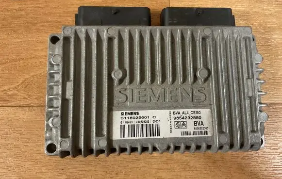 Citroen C5 Gearbox control unit/module 9654232880 S118025601C 8200302005