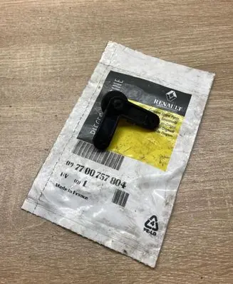 Renault 19 Front door lock 7700757804
