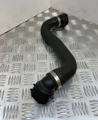 BMW 5 E60 E61 Engine coolant pipe/hose 7789742
