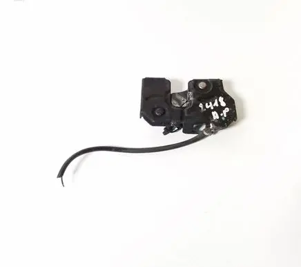 Infiniti FX Engine bonnet (hood) release handle