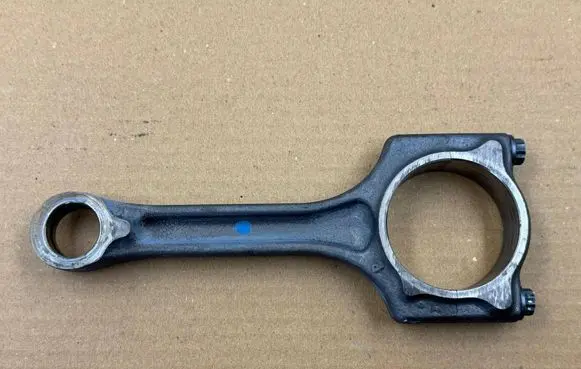 BMW 1 F20 F21 Connecting rod/conrod 11247621253