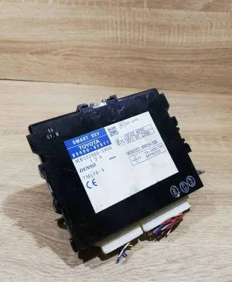 Toyota Verso Keyless (KESSY) go control unit/module 899900f011 mb2325005450 Smartkey
