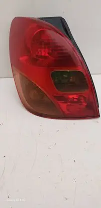 Toyota Corolla Verso E121 Rear/tail lights 1827