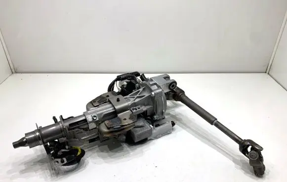 Mazda 3 Power steering pump BCKA6788Z