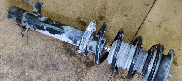 Mini Cooper Countryman R60 Front shock absorber with coil spring 9807010 7149415