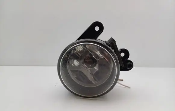 Volkswagen Golf V Front fog light 27128600