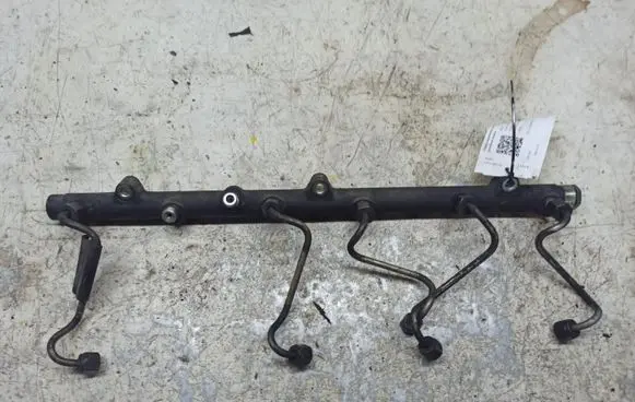 BMW 5 E39 Fuel main line pipe 0445216002