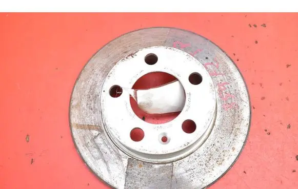 Volkswagen Bora Rear brake disc