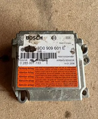 Porsche Cayenne (9PA) Airbag control unit/module 3D0909601E 0285001733