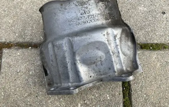 Audi A7 S7 4G Other front suspension part 8K0407719 8K0407721
