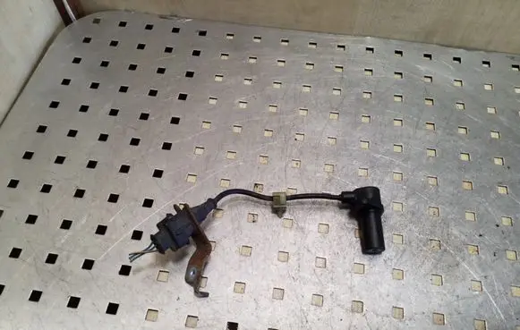 Honda Civic Crankshaft position sensor 0281002659