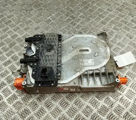 Skoda Enyaq iV Voltage converter inverter 1EA915684EA