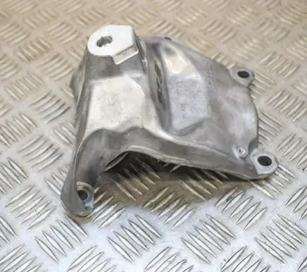 Audi Q5 SQ5 Engine mounting bracket 8W0199308L