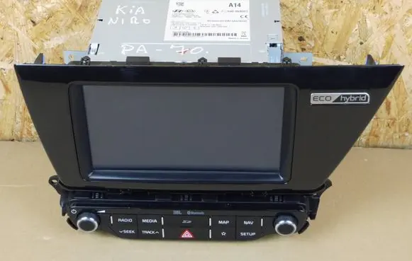 Radio/CD/DVD/GPS head unit