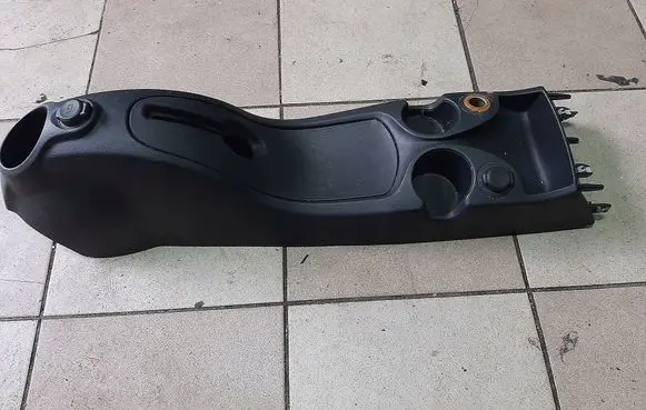 Citroen C3 Picasso Center console 9681392077