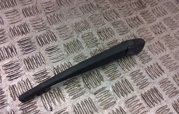 Mitsubishi Outlander Rear wiper blade arm 