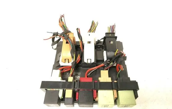 Volkswagen Tiguan Comfort/convenience module 5K0937086M