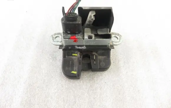 Volkswagen Polo V 6R Tailgate/trunk/boot lock/catch/latch 6R0827505B