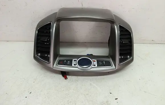 Chevrolet Captiva Dash center air vent grill 20865683