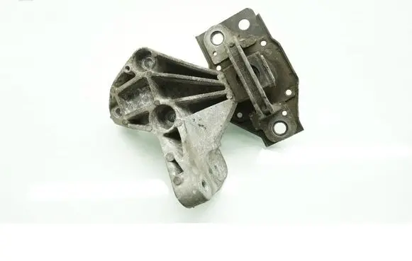 Nissan Qashqai Engine mount vacuum valve 