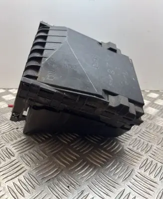 Skoda Octavia Mk1 (1U) Fuse module 1K0937124K