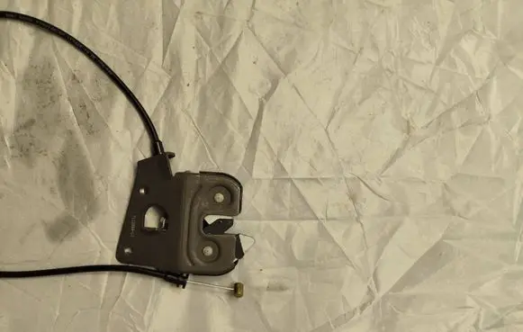 BMW 3 G20 G21 Seat back rest lock catch 7112864 5220