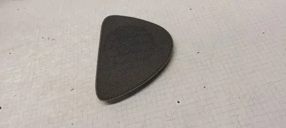 Side speaker trim/cover