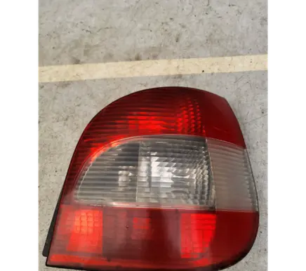 Renault Scenic I Rear/tail lights E29002