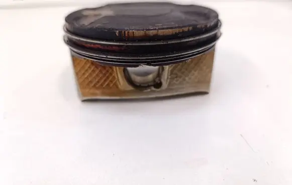 Dodge Challenger Piston 96L64