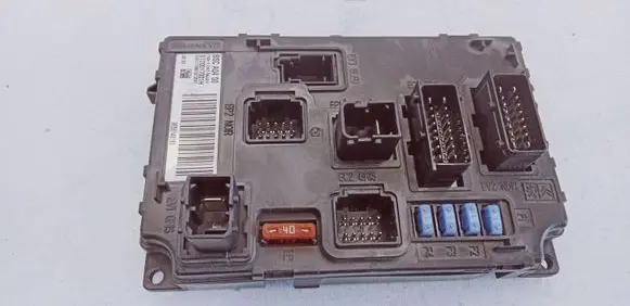 Peugeot 407 Comfort/convenience module S120017001H 2001710851970567 9656148180