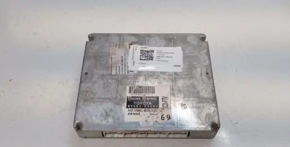 Toyota Avensis T250 Engine control unit/module 8966105691 MB1758008070