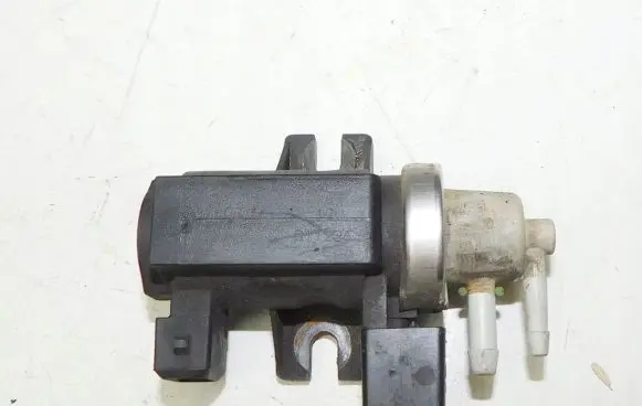 Hyundai Santa Fe Turbo solenoid valve 72190316