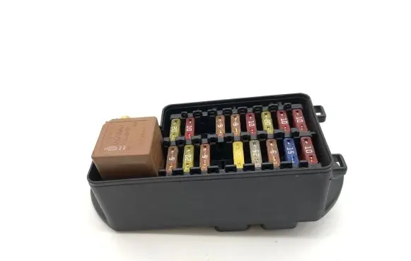 Jaguar XK8 - XKR Fuse module LJE2800BA