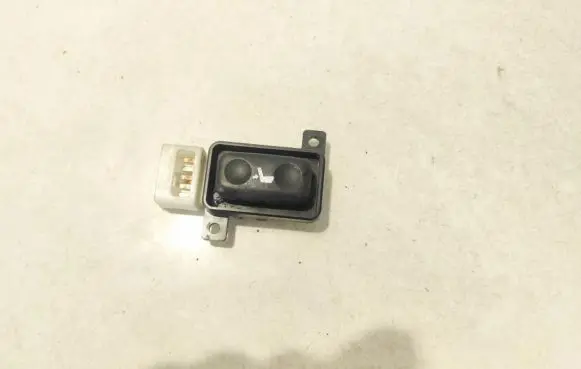 Toyota Avensis T270 Seat control switch 182850