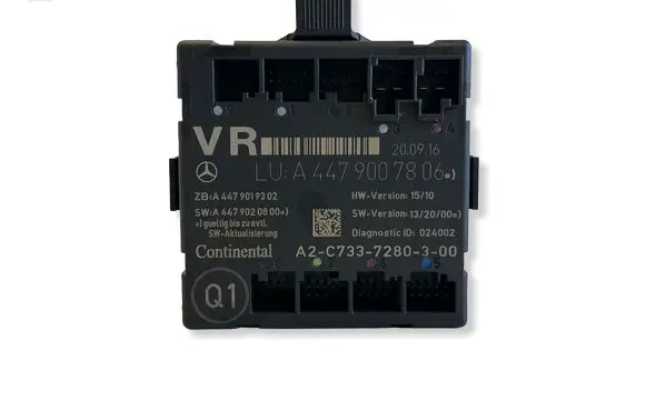 Mercedes-Benz Vito Viano W447 Door control unit/module A4479019302 A4479020800