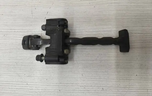 Volvo S60 Front door check strap stopper 31298466