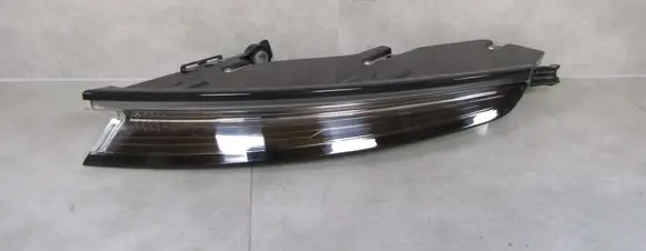 Porsche Taycan 9J1 Rear/tail lights 9JA945092G 0027322 2SD01538622