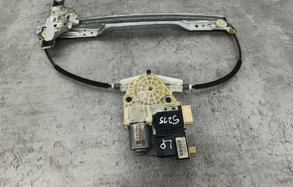 Citroen C4 I Front door window regulator with motor 