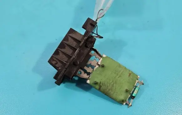 Citroen Jumpy Heater blower motor/fan resistor IMPRK1367379