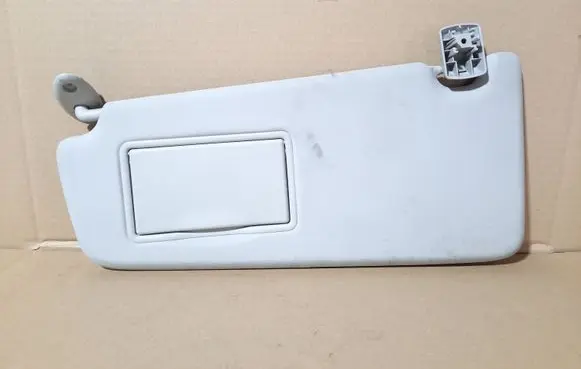 Sun visor