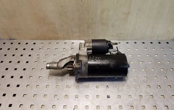 Audi A4 S4 B6 8E 8H Starter motor 0001109021 059911023H