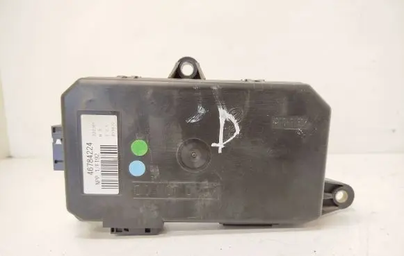 Fiat Stilo Door control unit/module 1F192 46784224 013072