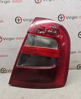 Skoda Fabia Mk1 (6Y) Rear/tail lights 6Y6945096 6Y6945112