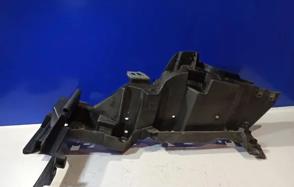Jaguar S-Type Front bumper mounting bracket 4R838102BB