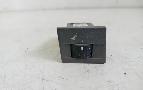 Opel Vectra C Seat heating switch 13138251 32429810