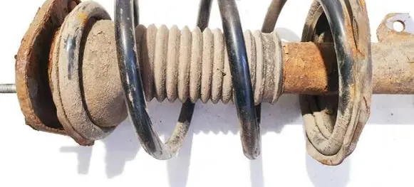 Toyota Avensis T250 Front coil spring