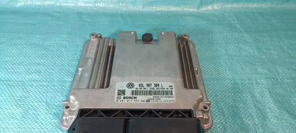 Volkswagen Transporter - Caravelle T5 Engine control unit/module 03L907309L 0281017554