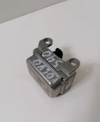 Mercedes-Benz CLS C219 ESP acceleration yaw rate sensor 10098501044