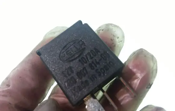 Volvo V70 Other relay 9441161