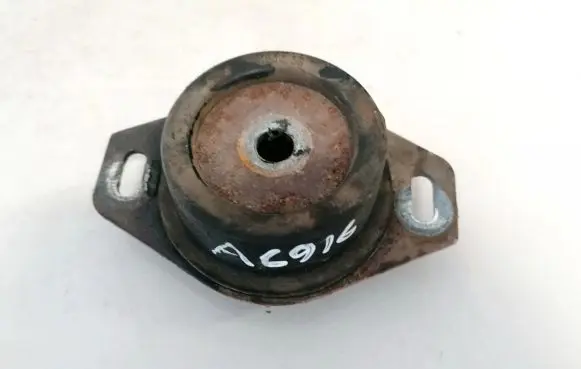 Peugeot 307 Engine mount bracket 184468